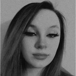 Meet your Posher, Haylee